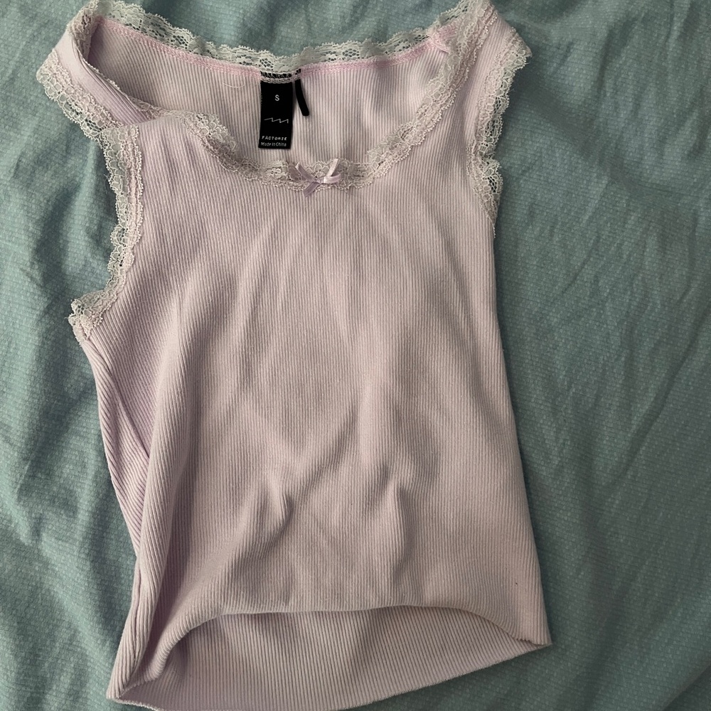 H&M Light Purple Lace Trim Tank Top